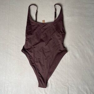 SKIMS 🤎 Scoop Neck One Piece Swimsuit Cocoa Large NWT